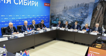 Подготовка Стратегии развития Сибири до 2035 года. Глава Хакасии в рамках КЭФ-2023 принял участие в обсуждении 